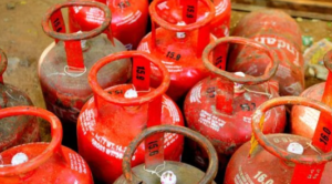 पेट्रोल र डिजेल